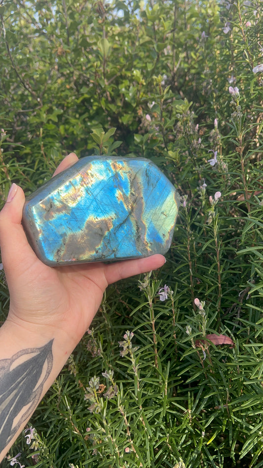 Labradorite Freeform