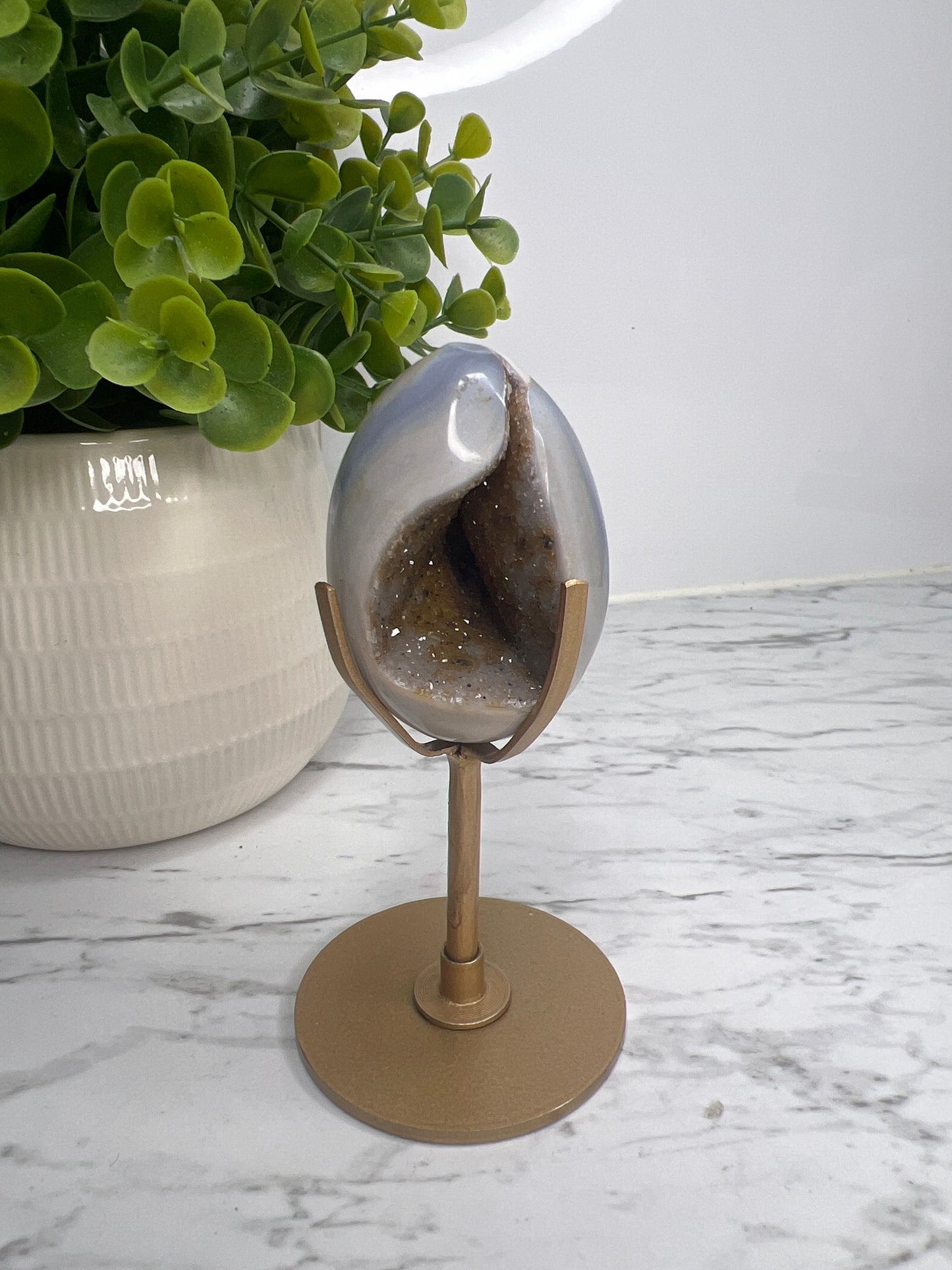 Druzy Agate Egg Carving